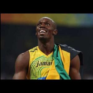 VIDEO EXCLUE Bolt en chemin pour son Vestiaire